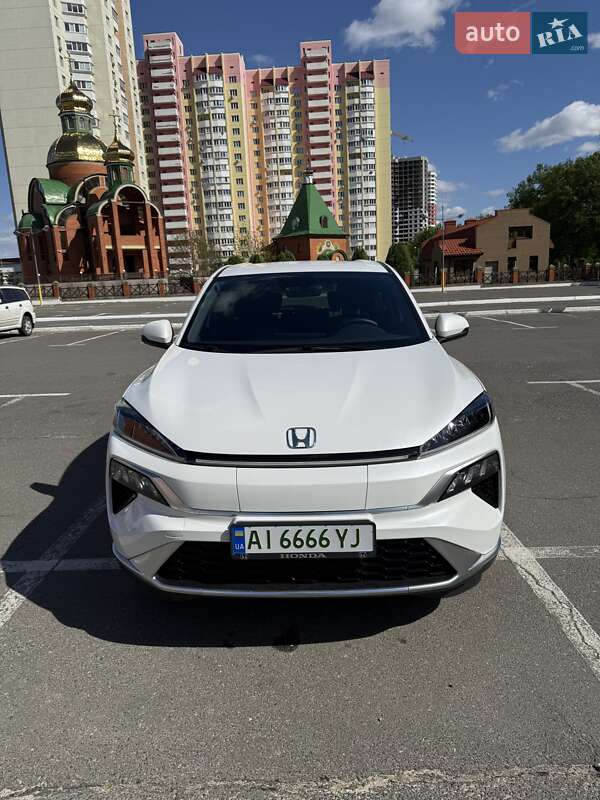 Honda M-nv (2024)