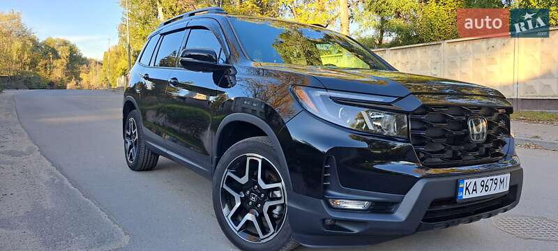 Honda Passport (2023)