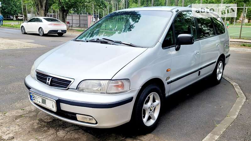 Honda Shuttle (1999)