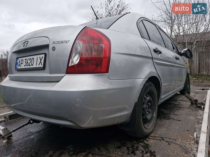 Hyundai Accent (2007)