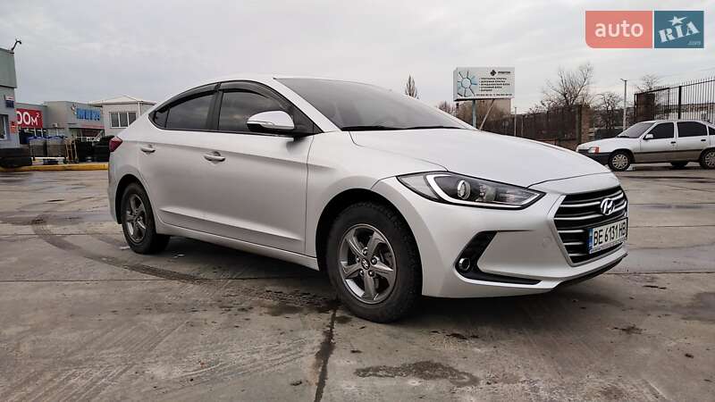 Hyundai Avante (2016)