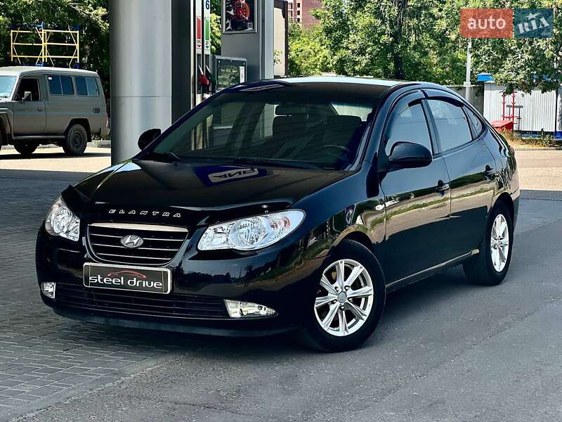 Hyundai Elantra (2007)