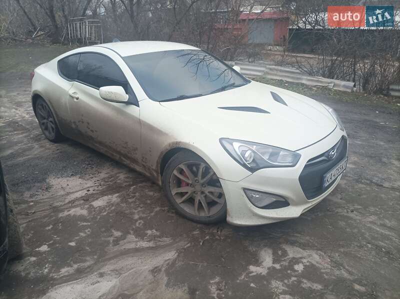 Hyundai Genesis coupe (2012)