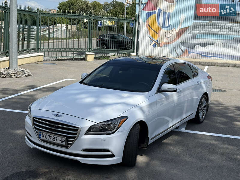 Hyundai Genesis (2015)