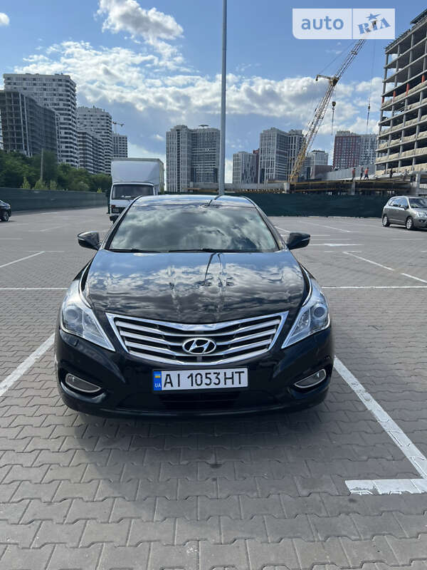Hyundai Grandeur (2010)