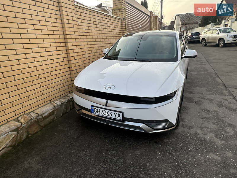 Hyundai Ioniq 5 (2023)