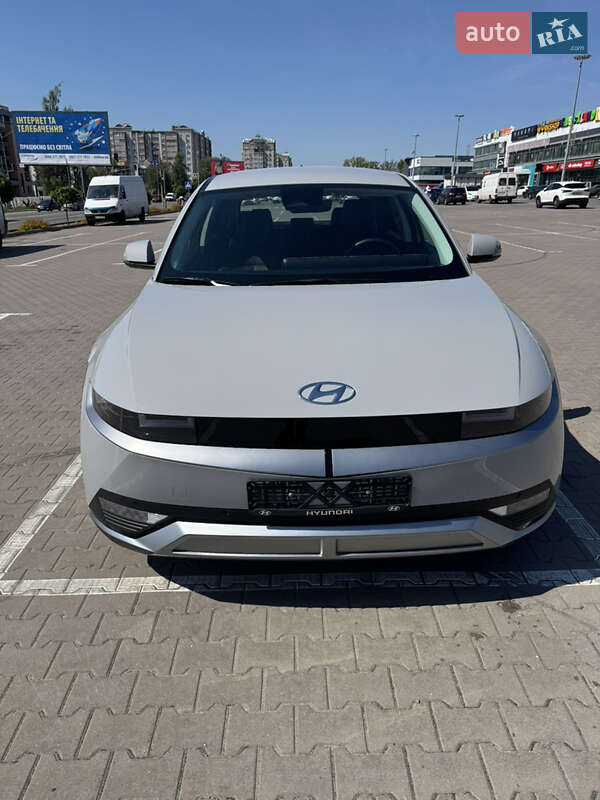 Hyundai Ioniq 5 (2023)