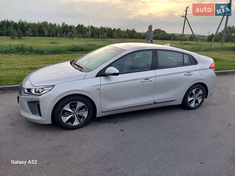 Hyundai Ioniq (2019)