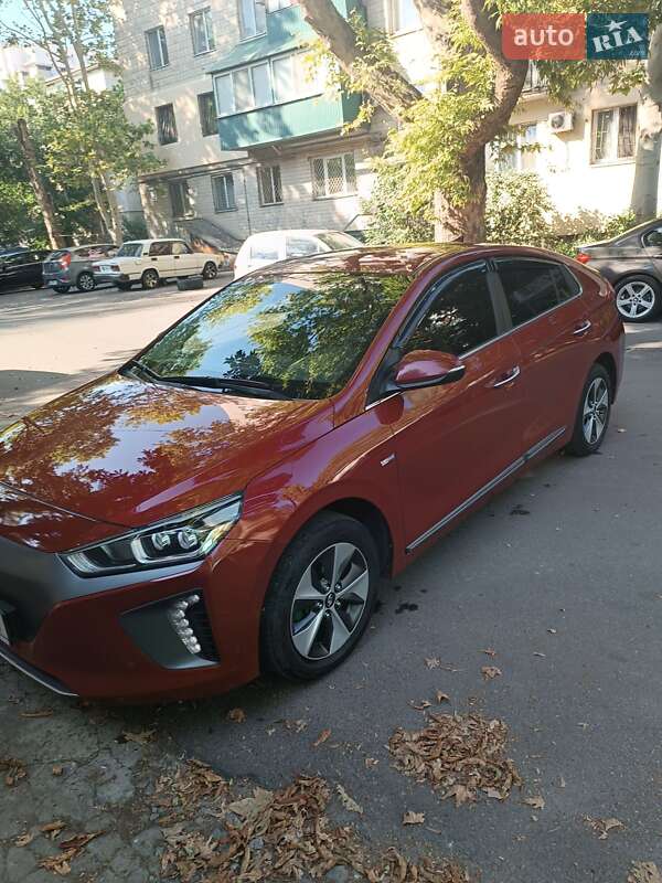 Hyundai Ioniq (2019)