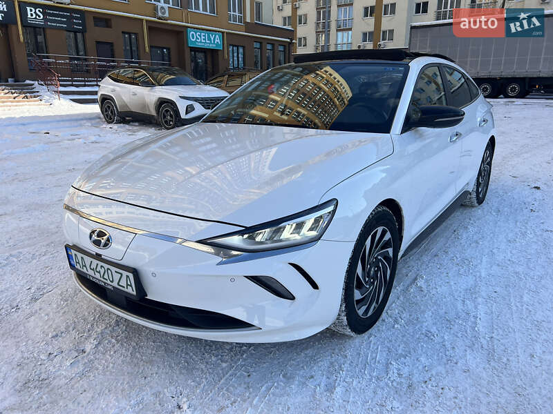 Hyundai Lafesta ev (2020)