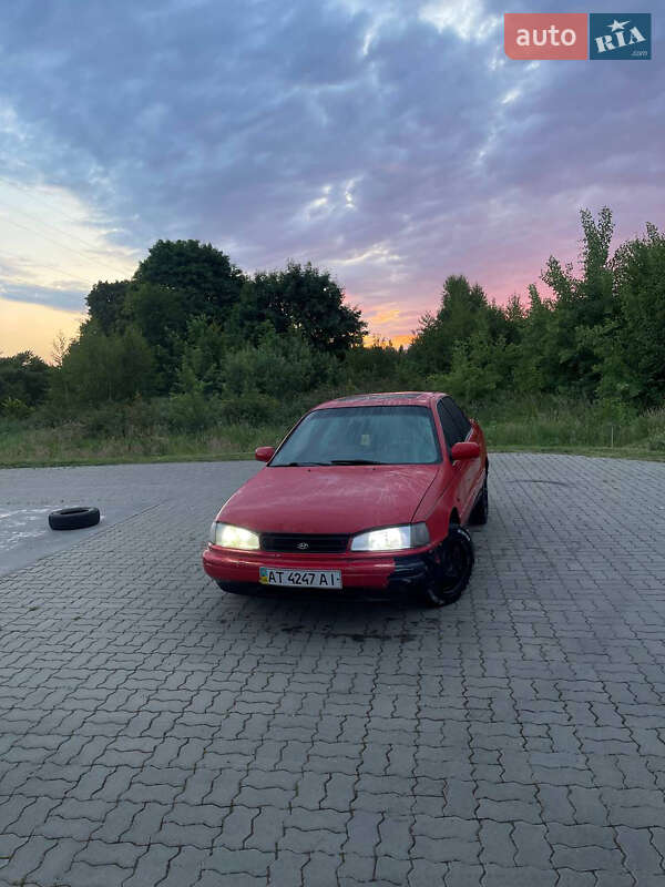 Hyundai Lantra (1992)
