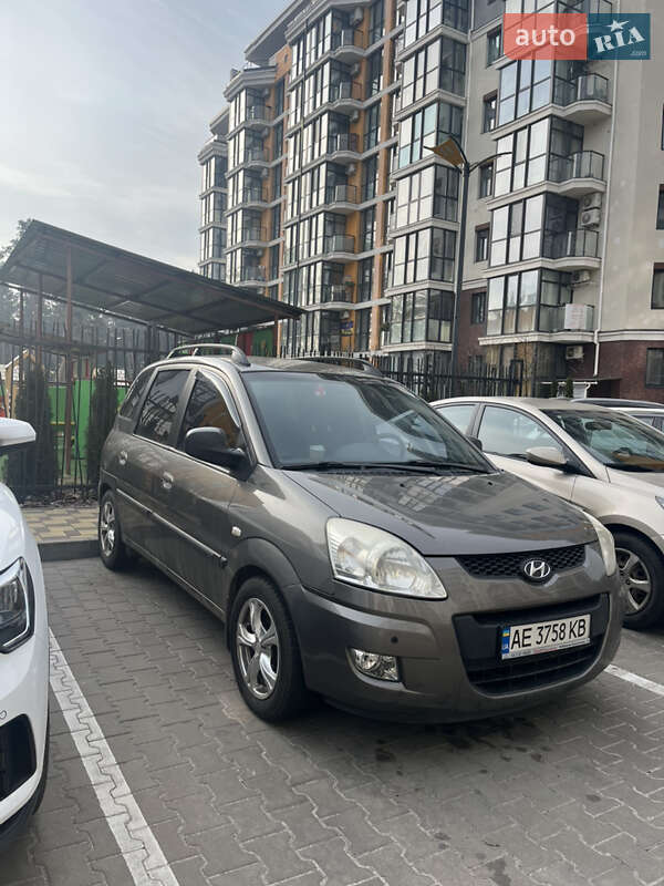 Hyundai Matrix (2008)