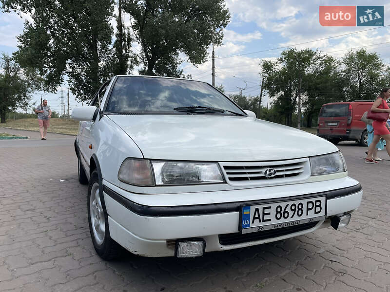 Hyundai Pony (1992)