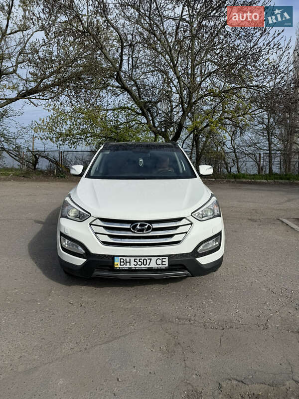 Hyundai Santa fe (2014)