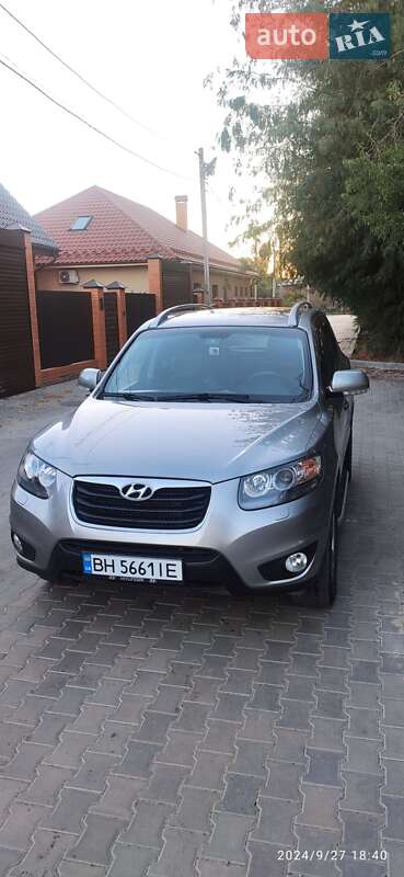 Hyundai Santa fe (2011)