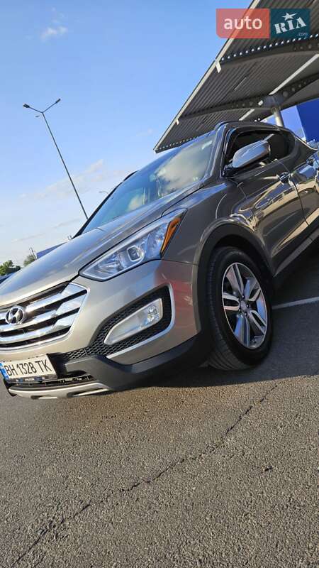 Hyundai Santa fe (2015)