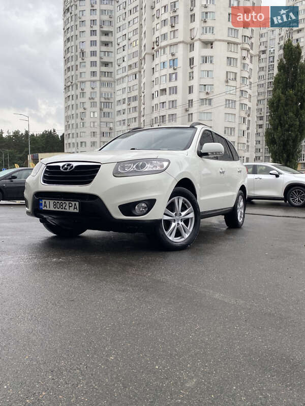 Hyundai Santa fe (2011)