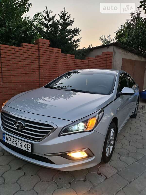Hyundai Sonata lf (2016)