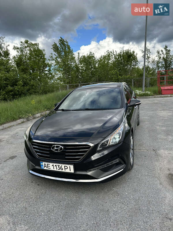 Hyundai Sonata (2014)