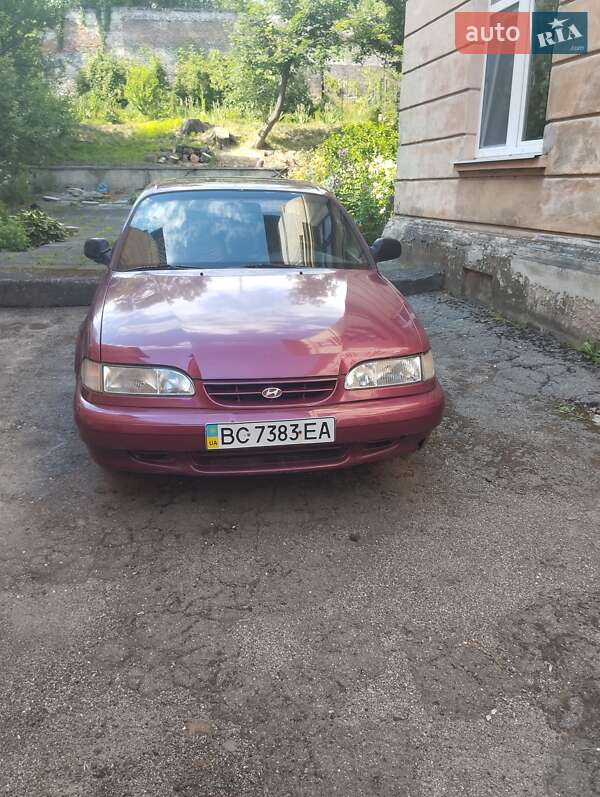 Hyundai Sonata (1995)