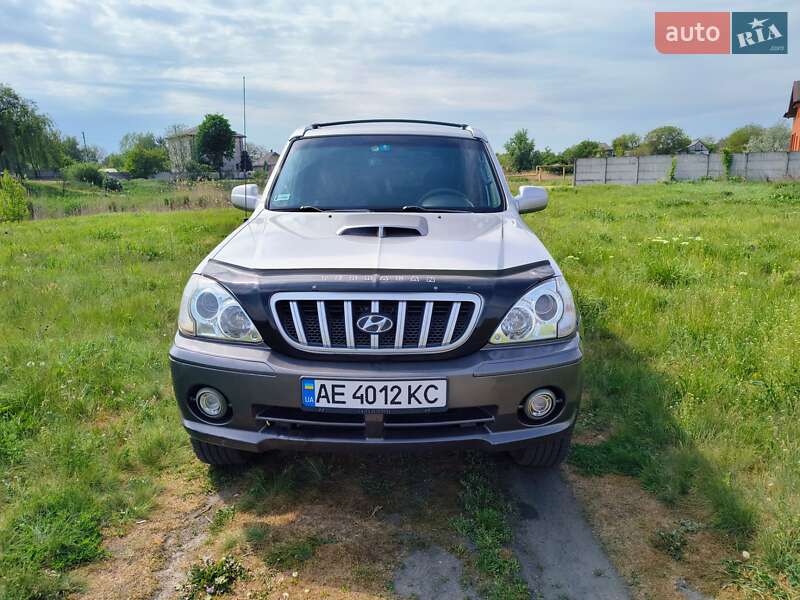 Hyundai Terracan (2002)