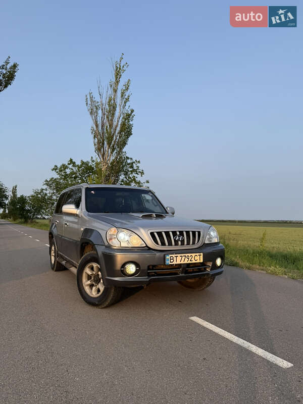 Hyundai Terracan (2003)