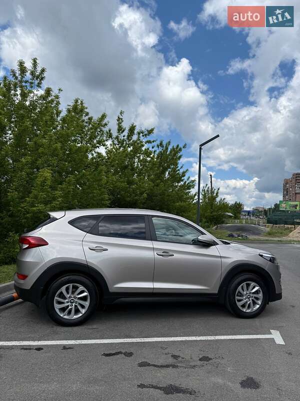 Hyundai Tucson (2017)