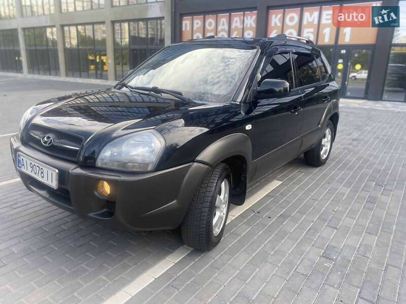 Hyundai Tucson (2005)