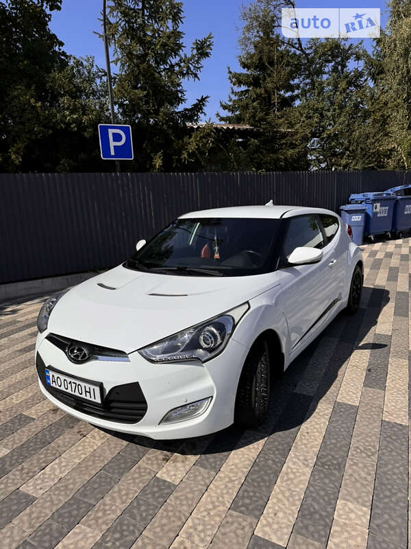Hyundai Veloster (2013)