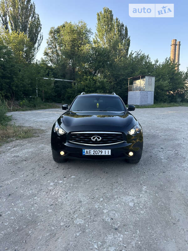 Infiniti Fx30d (2010)