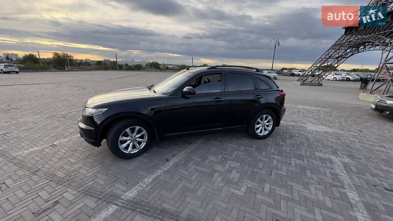 Infiniti Fx 35 (2006)