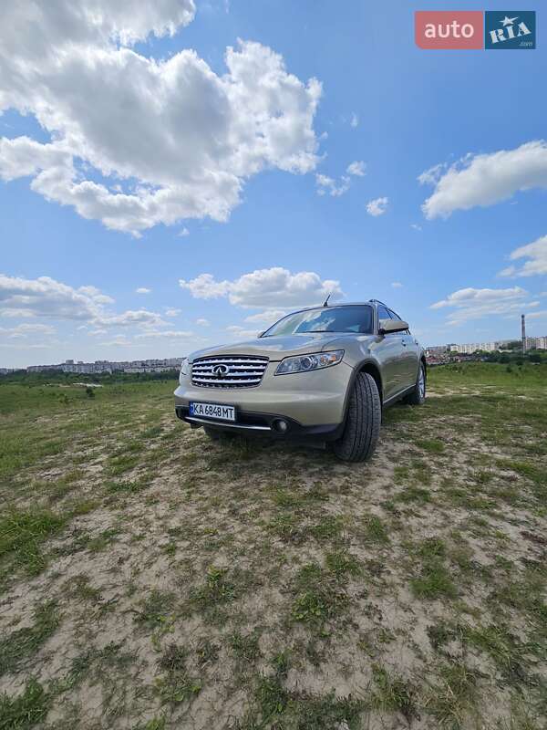 Infiniti Fx 35 (2004)