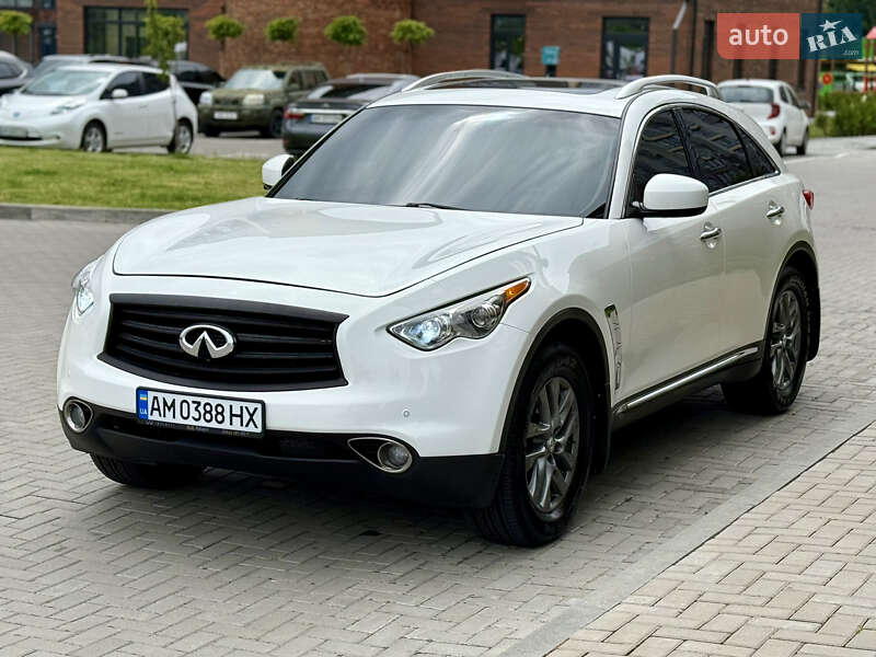 Infiniti Fx 35 (2011)