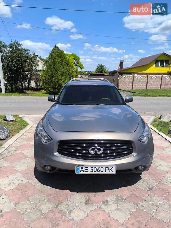 Infiniti Fx 35 (2011)