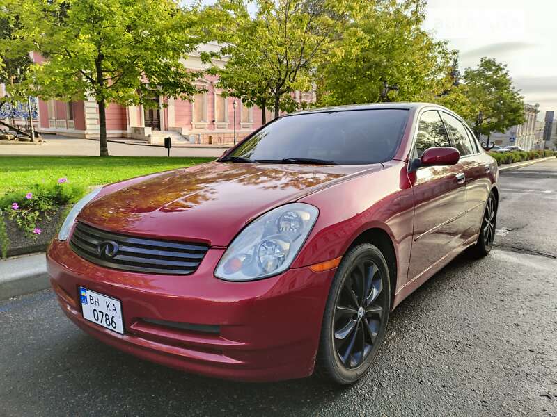 Infiniti G35 (2003)