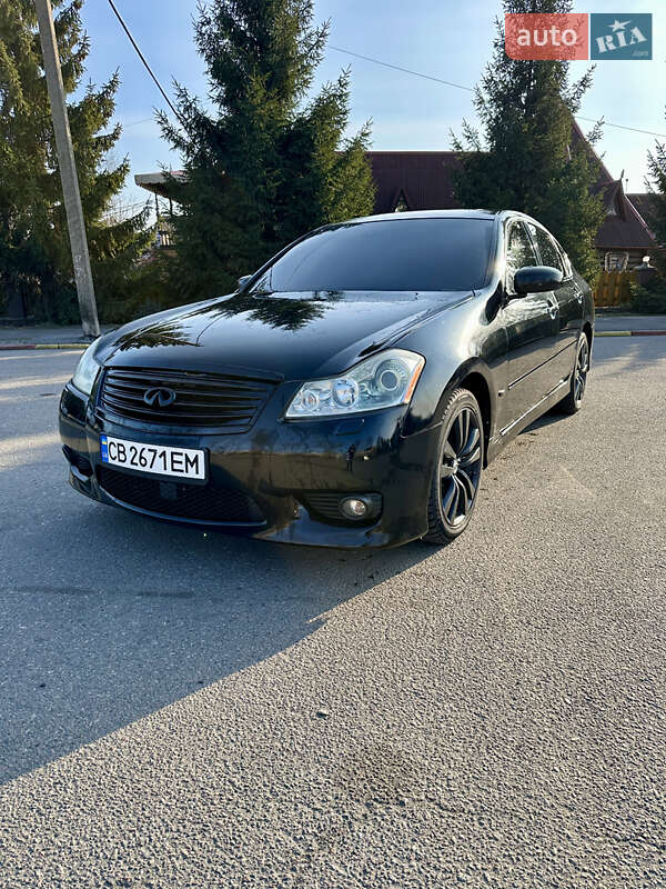 Infiniti M35 (2008)