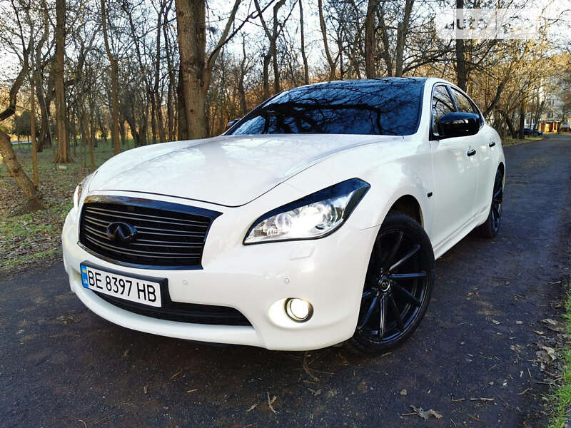Infiniti M37 (2013)