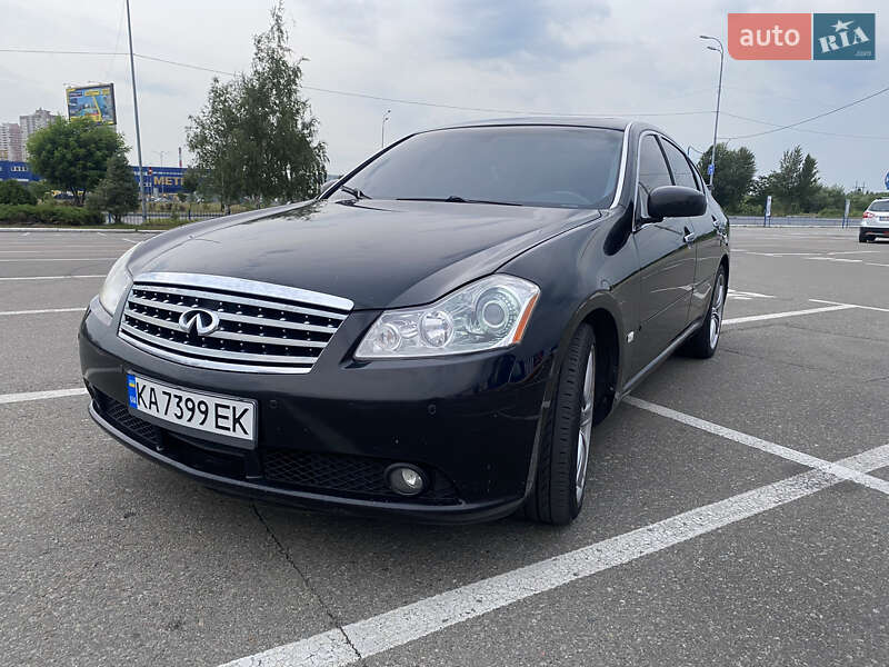 Infiniti M45 (2007)