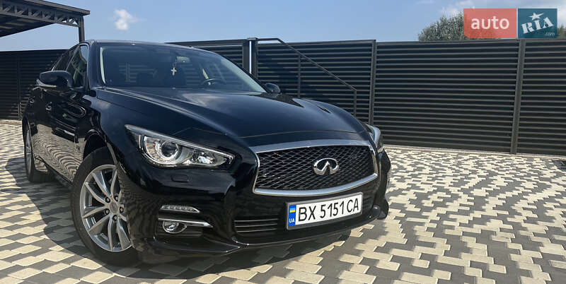 Infiniti Q50 (2016)