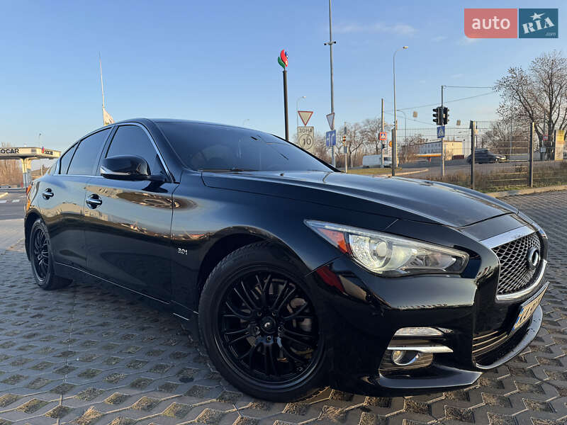 Infiniti Q50 (2016)