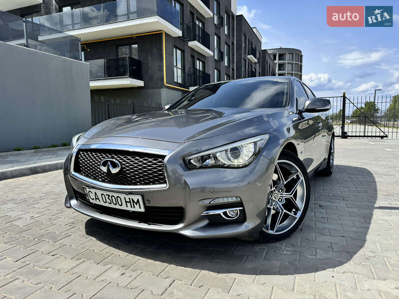 Infiniti Q50 (2016)