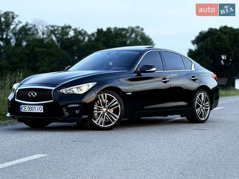 Infiniti Q50 (2015)