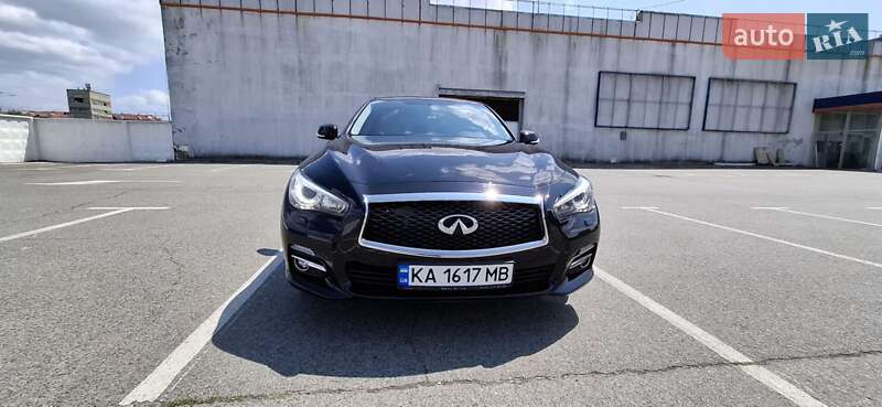 Infiniti Q50 (2016)