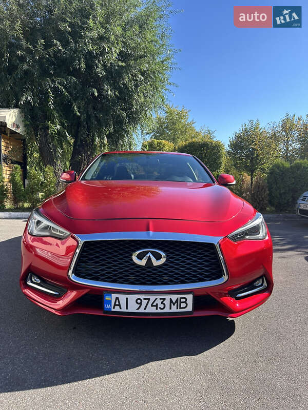 Infiniti Q60 (2016)