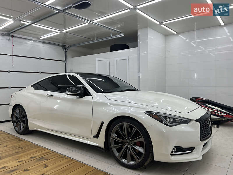 Infiniti Q60 (2018)