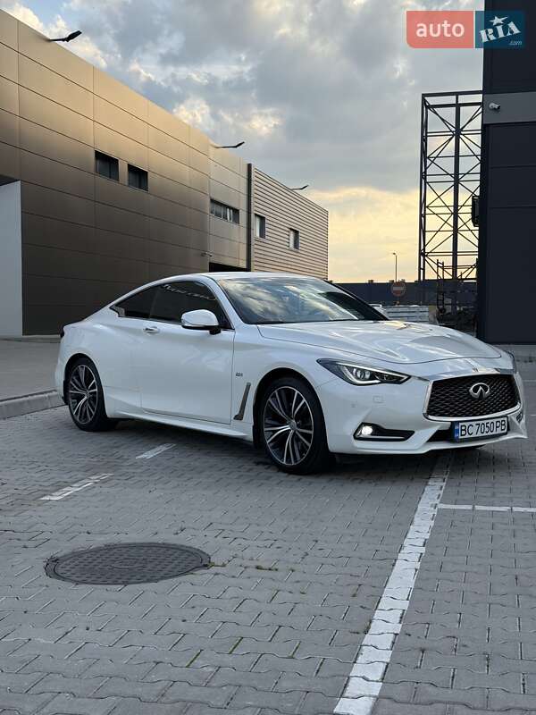Infiniti Q60 (2021)