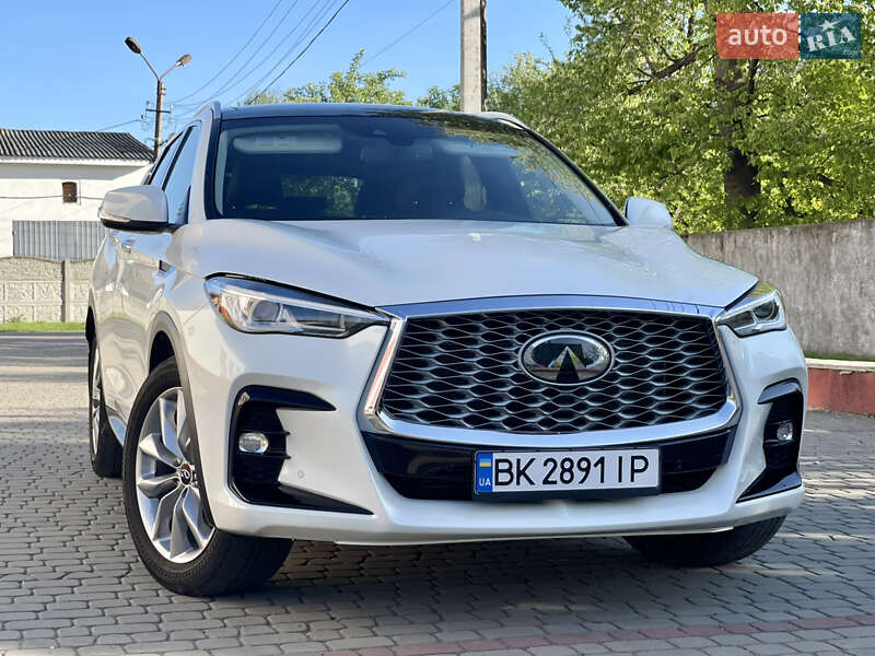 Infiniti Qx50 (2021)