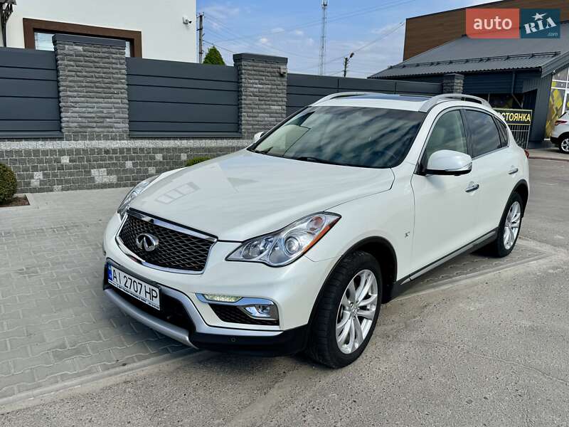 Infiniti Qx50 (2016)