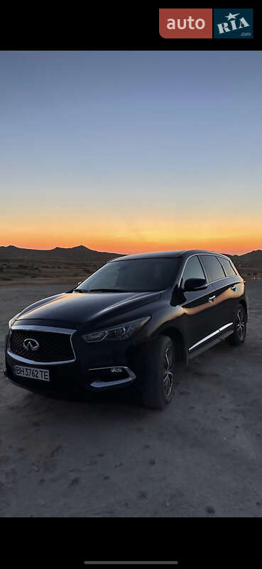 Infiniti Qx60 (2020)