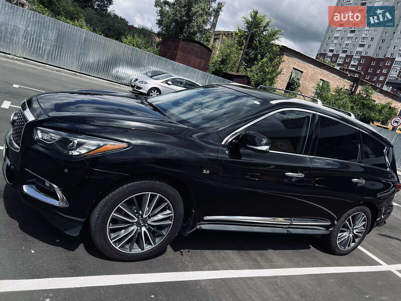 Infiniti Qx60 (2020)